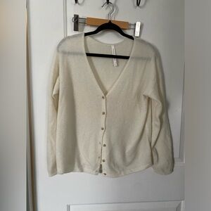 Group Babaton cashmere blend sweater